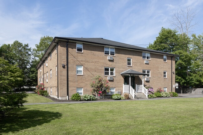 Madison Residences in Portsmouth, NH - Building Photo - Building Photo