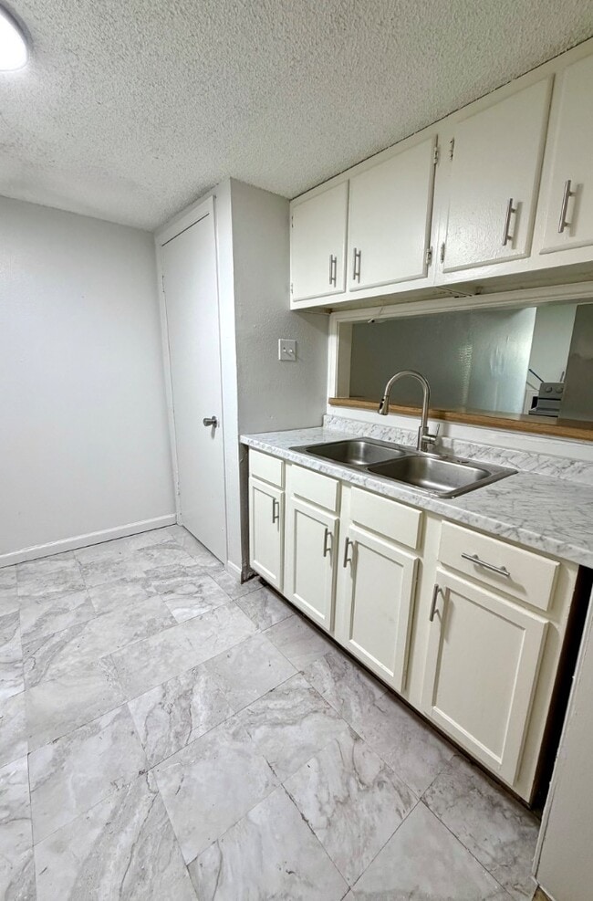 property at 105 Windward St