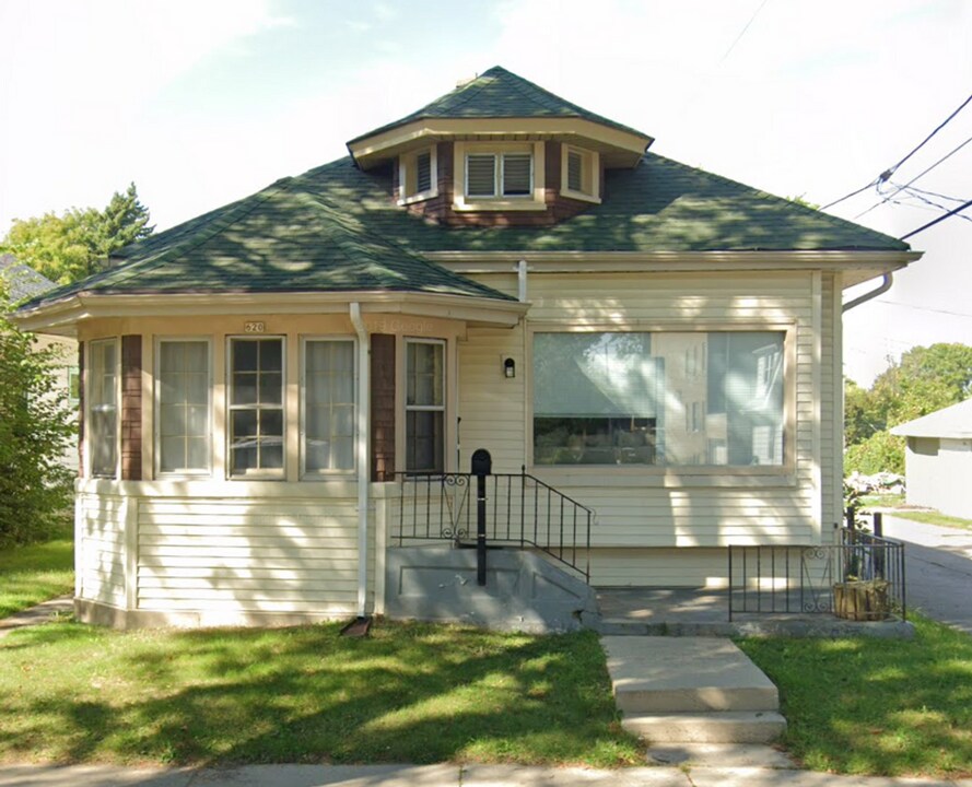 620 W Melvina St in Milwaukee, WI - Building Photo