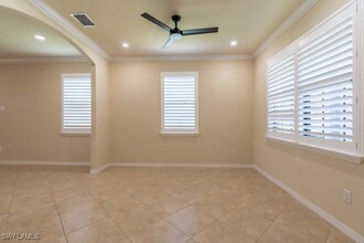3984 Treasure Cove Cir in Naples, FL - Building Photo - Building Photo