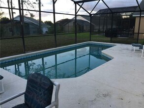 2560 Bear Creek Ct in Kissimmee, FL - Building Photo - Building Photo