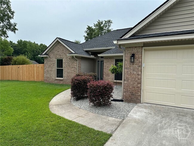 property at 10 Cypress Ct