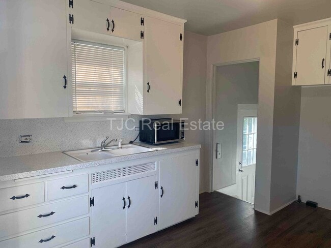1795 Ulster St in Denver, CO - Building Photo - Building Photo