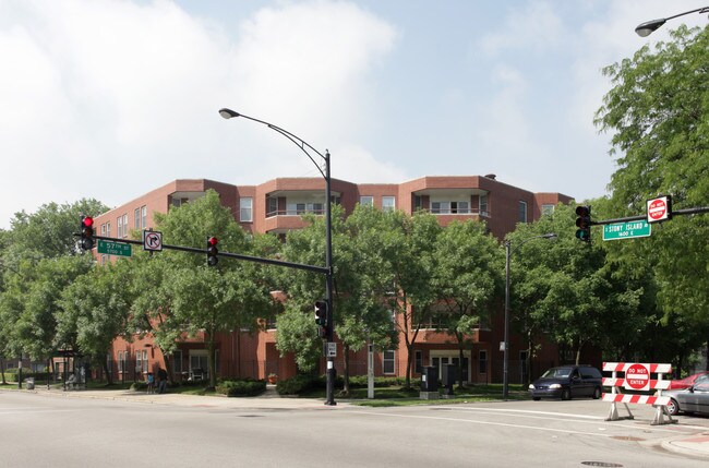 5700 Stony Island Apartments in Chicago, IL - Foto de edificio - Building Photo