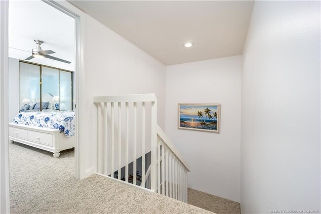 property at 2512 SW Danbury Ln