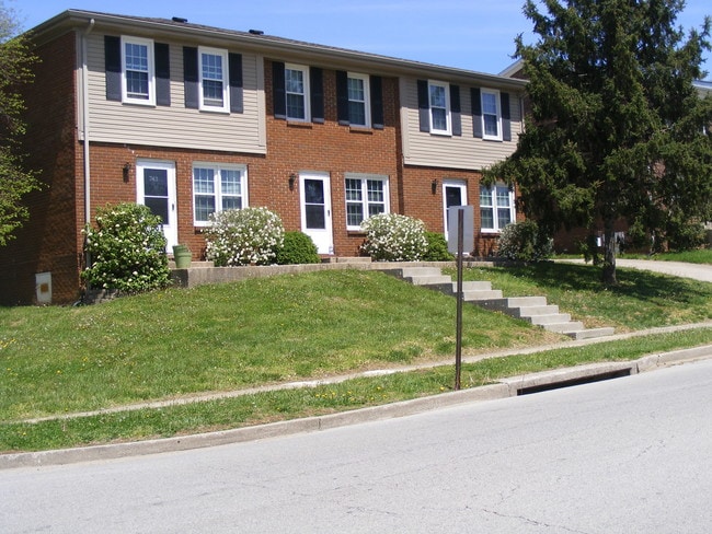 property at 743 Ridgeview Dr