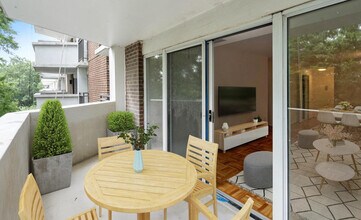 700 7th St SW, Unit 507 in Washington, DC - Building Photo - Building Photo