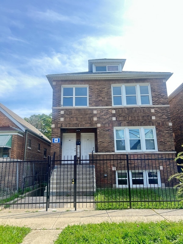 property at 8707 S Manistee Ave