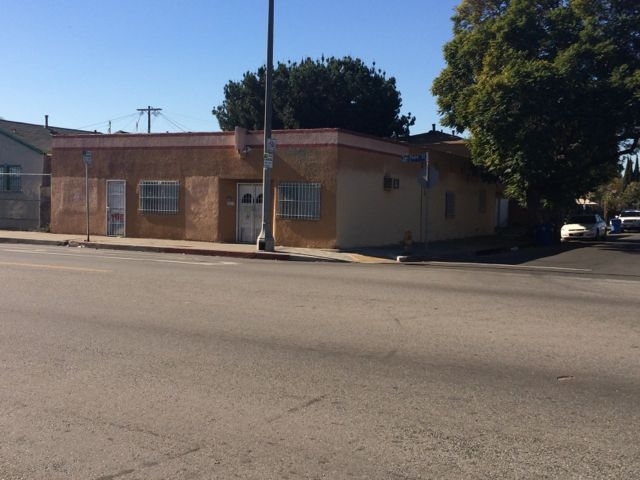 8101-8103 S San Pedro St in Los Angeles, CA - Building Photo - Building Photo