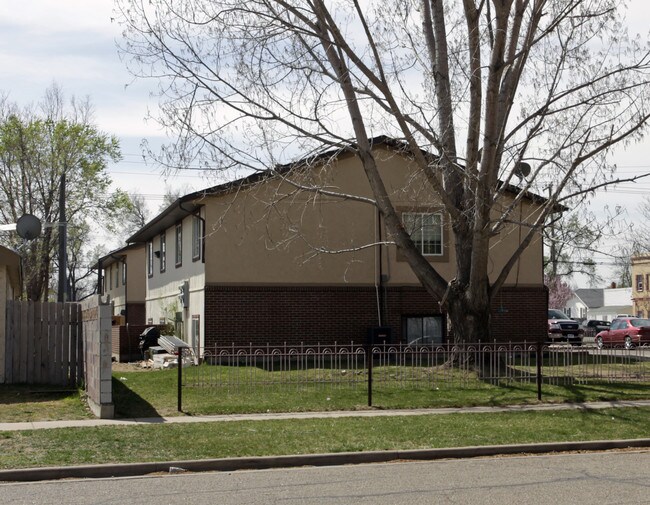 1202-1204 4th Ave in Greeley, CO - Foto de edificio - Building Photo