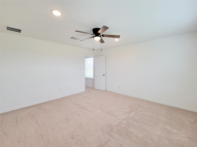 property at 166 Longhorn Run Dr
