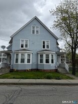 9 Mechanic St in Griswold, CT - Building Photo