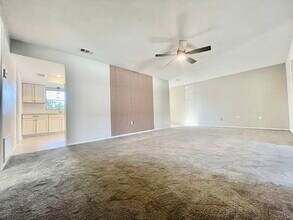 1943 Sky Dr in Clearwater, FL - Building Photo - Building Photo