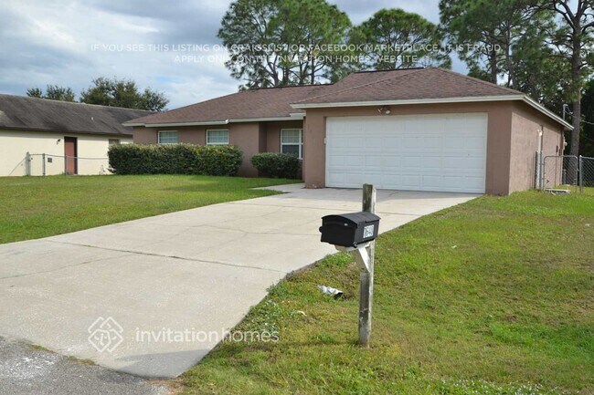 1648 Raymore St NW in Palm Bay, FL - Foto de edificio - Building Photo