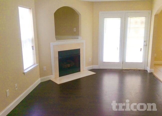 621 Hoskins Ridge Ln in Charlotte, NC - Building Photo - Building Photo