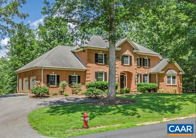 property at 3190 Prestwick Pl