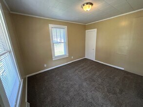 215 Foster St in Burlington, NC - Building Photo - Building Photo