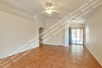 7838 S Hidden Stone Ln in Tucson, AZ - Building Photo - Building Photo