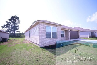 715 Thicket Ln in Jonesboro, AR - Building Photo - Building Photo
