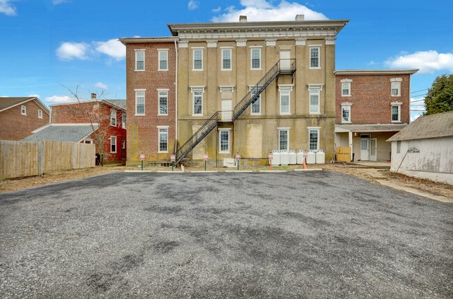 2693 W Philadelphia Ave in Oley, PA - Building Photo - Building Photo