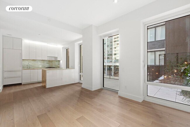 15-1869 W 61st St in New York, NY - Building Photo - Building Photo