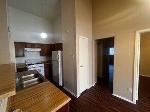 22413 Tree House Ln in Spring, TX - Building Photo - Building Photo