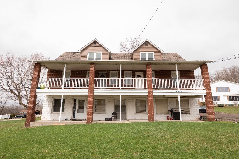 1363 Frankstown Rd in Johnstown, PA - Building Photo