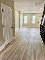 2306 N Myrtlewood St in Philadelphia, PA - Building Photo