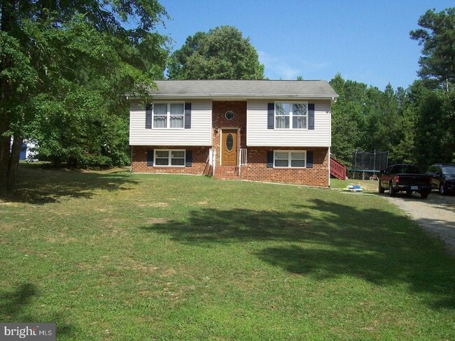 property at 9 Betsy Ross Cove