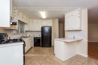 2449 Windridge Dr NE in Conyers, GA - Building Photo - Building Photo