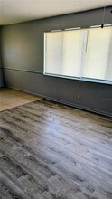 10861 126th Ave N in Largo, FL - Building Photo - Building Photo