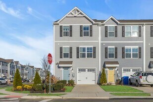 1 L Wendowski St in Edgewater Park, NJ - Building Photo