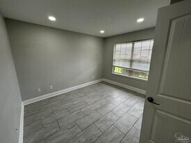 3405 Wasatch Range Loop in Pensacola, FL - Building Photo