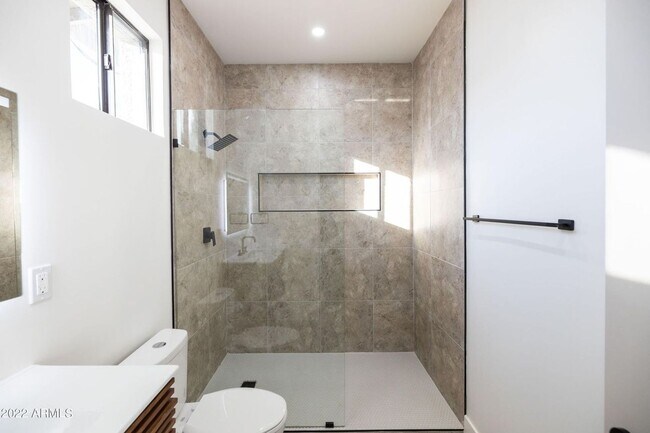 326 N 17th Dr in Phoenix, AZ - Building Photo - Building Photo