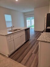 632 Craven St in Montgomery, TX - Building Photo - Building Photo