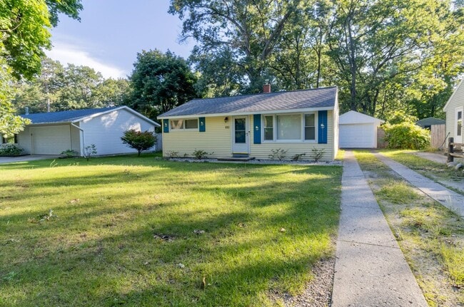 property at 810 Pine Grove Ave