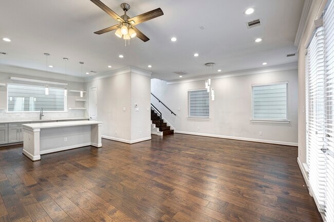 property at 5932 Petty St