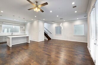 5932 Petty St in Houston, TX - Building Photo - Building Photo