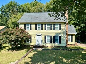 9211 Robert Frost Ln in Charlotte, NC - Building Photo - Building Photo