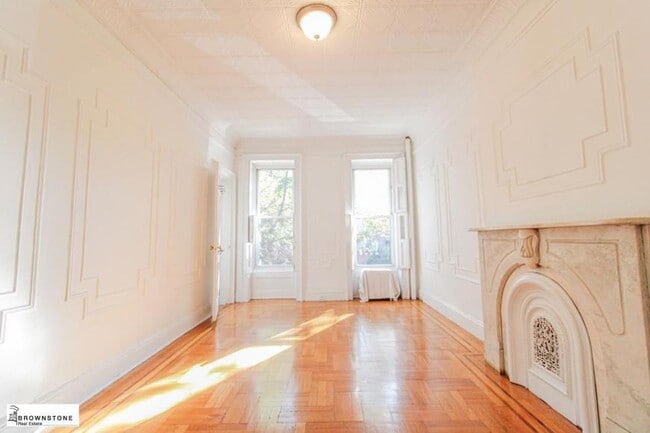 25 2nd Pl in Brooklyn, NY - Building Photo - Building Photo