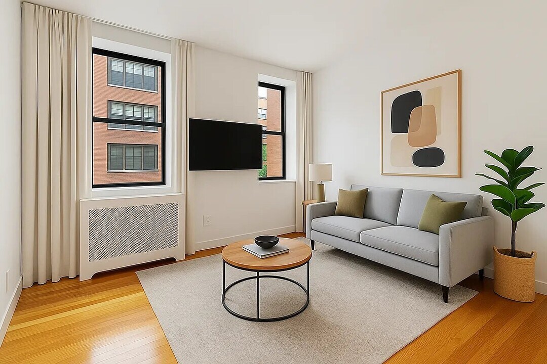 126 Elizabeth St in New York, NY - Building Photo