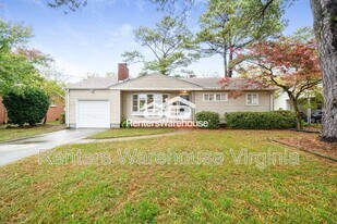 2204 Helsley Ave in Norfolk, VA - Building Photo