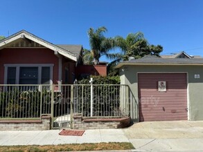 417 Gaviota Ave in Long Beach, CA - Building Photo - Building Photo