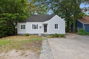 3406 Tidewater Dr in Norfolk, VA - Building Photo