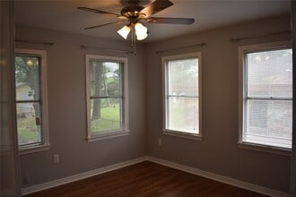 904 Wisconsin St in South Houston, TX - Building Photo - Building Photo