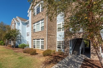 Cypress Pond @ Porters Neck in Wilmington, NC - Foto de edificio - Building Photo