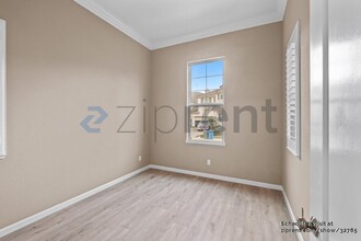 7268 Willow Creek Cir in Vallejo, CA - Building Photo - Building Photo