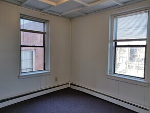 40 Joy St in Boston, MA - Building Photo - Building Photo