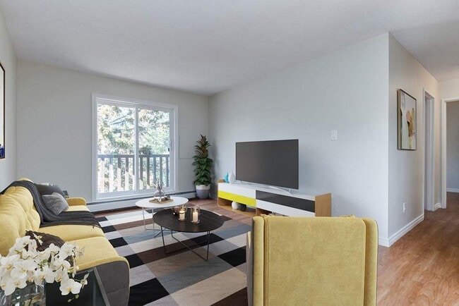 West Ridge Apartments in Saskatoon, SK - Building Photo - Building Photo