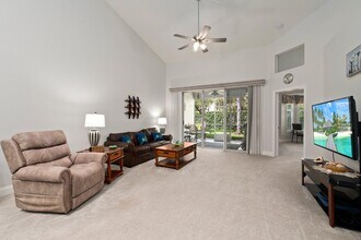 1594 SW Harbour Isles Cir in Port St. Lucie, FL - Building Photo - Building Photo